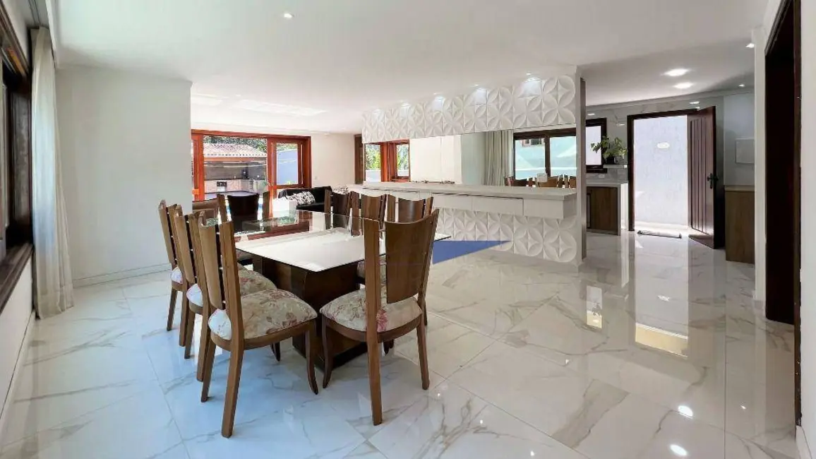 Casa de Condomínio com 4 quartos à venda, 1175m2 em São Paulo II, Cotia - SP - imagem 4 Foto 4 de Casa de Condomínio com 4 quartos à venda, 1175m2 em São Paulo II, Cotia - SP