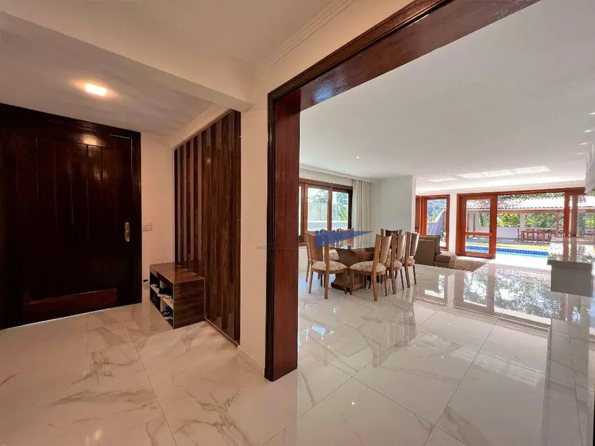 Casa de Condomínio com 4 quartos à venda, 1175m2 em São Paulo II, Cotia - SP - imagem 3 Foto 3 de Casa de Condomínio com 4 quartos à venda, 1175m2 em São Paulo II, Cotia - SP