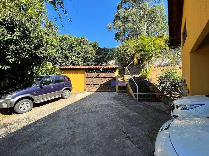 Casa com 4 quartos à venda, 1459m2 em Chácara Santa Lúcia, Carapicuiba - SP - imagem 4 Foto 4 de Casa com 4 quartos à venda, 1459m2 em Chácara Santa Lúcia, Carapicuiba - SP