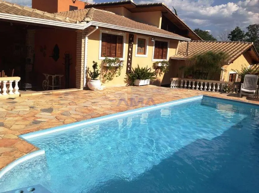 Foto 1 de Casa de Condomínio com 3 quartos à venda, 1000m2 em Jardim do Golf I, Jandira - SP