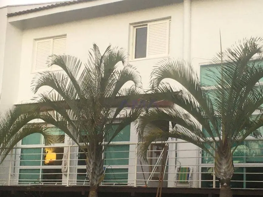 Foto 3 de Casa de Condomínio com 3 quartos à venda, 700m2 em Jardim do Golf I, Jandira - SP