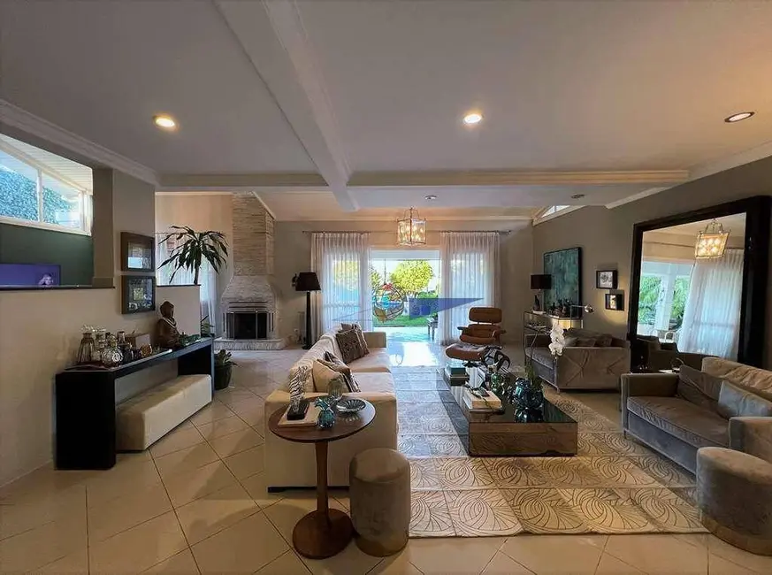 Casa com 4 quartos à venda, 828m2 em Vila Santo Antônio, Cotia - SP - imagem 9 Foto 9 de Casa com 4 quartos à venda, 828m2 em Vila Santo Antônio, Cotia - SP