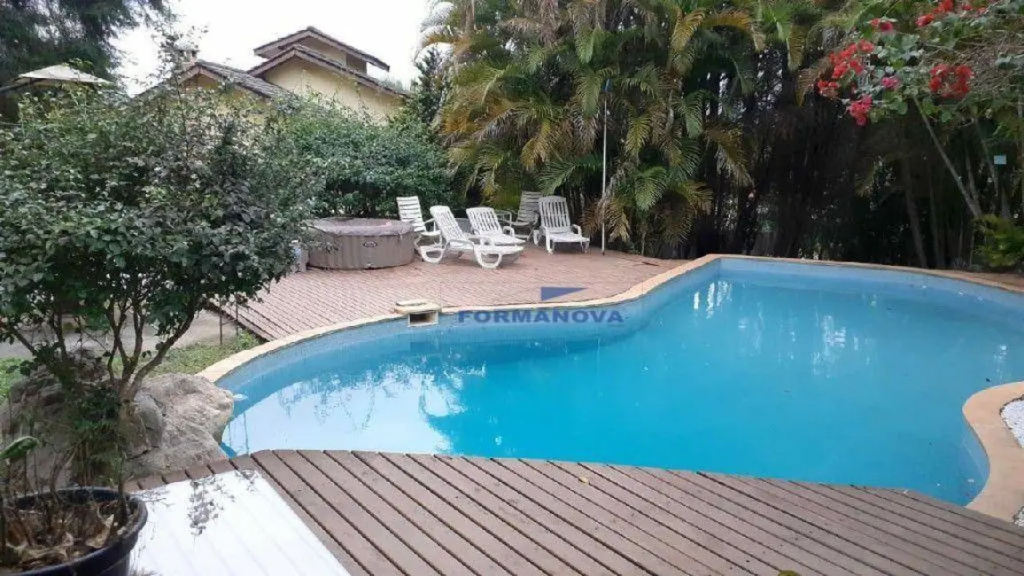 Foto 3 de Casa de Condomínio com 4 quartos à venda, 1900m2 em Jardim do Golf I, Jandira - SP