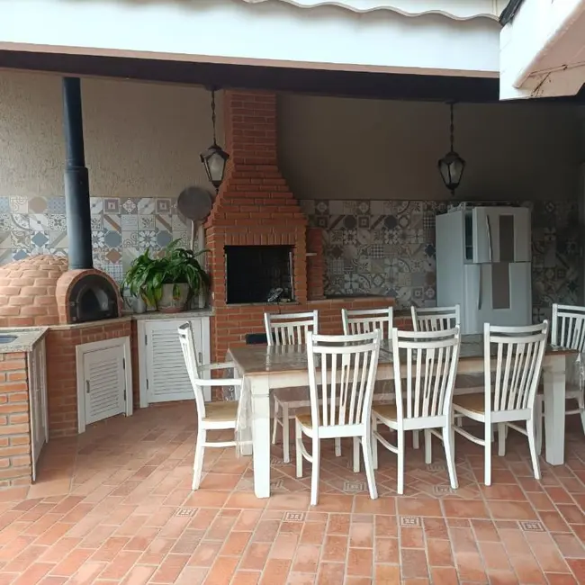 Casa de Condomínio com 4 quartos à venda e para alugar, 1142m2 em São Paulo II, Cotia - SP - imagem 7 Foto 7 de Casa de Condomínio com 4 quartos à venda e para alugar, 1142m2 em São Paulo II, Cotia - SP