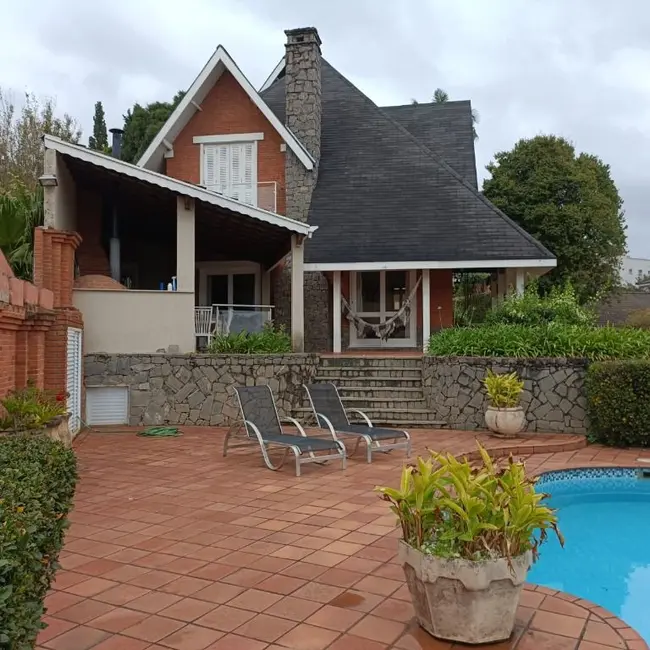 Casa de Condomínio com 4 quartos à venda e para alugar, 1142m2 em São Paulo II, Cotia - SP - imagem 5 Foto 5 de Casa de Condomínio com 4 quartos à venda e para alugar, 1142m2 em São Paulo II, Cotia - SP