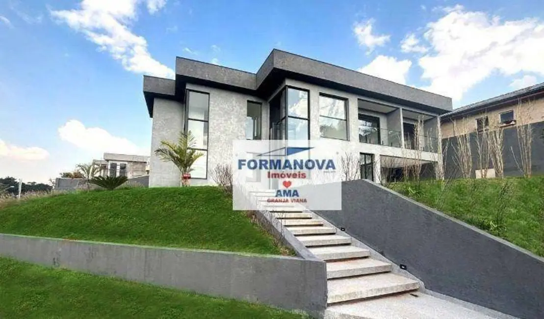 Foto 1 de Casa de Condomínio com 5 quartos à venda, 928m2 em Jardim do Golf I, Jandira - SP
