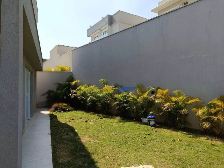Foto 5 de Casa de Condomínio com 4 quartos à venda e para alugar, 650m2 em Paisagem Renoir, Cotia - SP