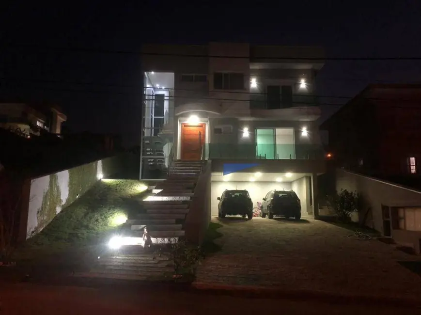 Foto 3 de Casa de Condomínio com 4 quartos à venda, 560m2 em Jardim do Golf I, Jandira - SP