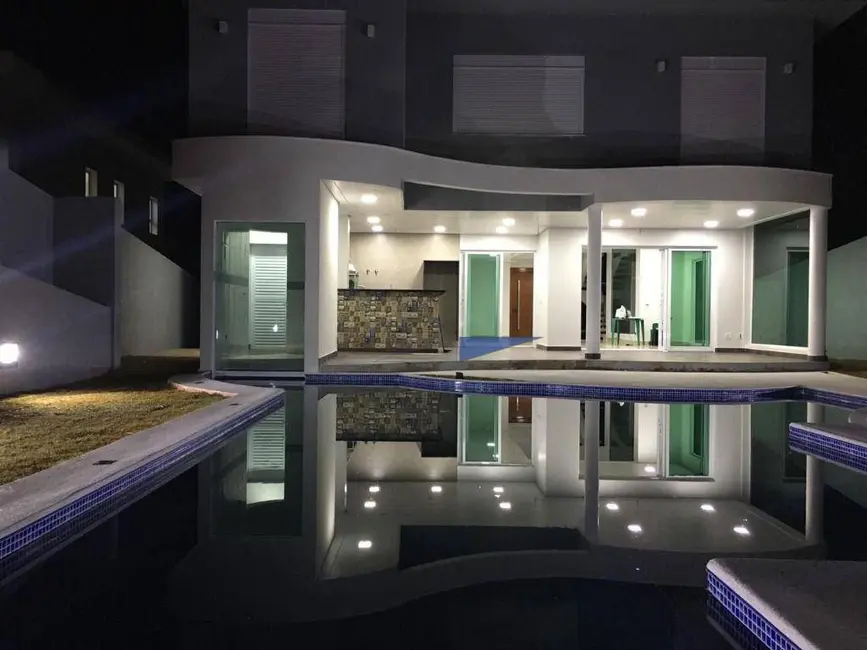 Foto 2 de Casa de Condomínio com 4 quartos à venda, 560m2 em Jardim do Golf I, Jandira - SP