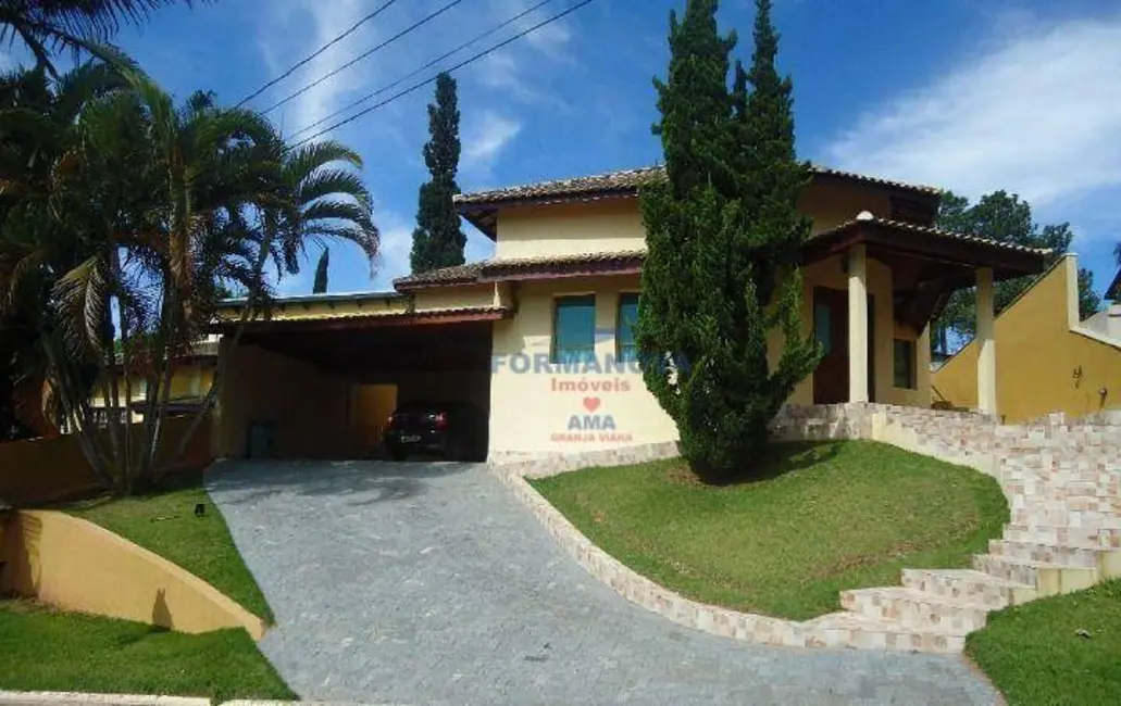Foto 1 de Casa de Condomínio com 3 quartos à venda e para alugar, 630m2 em Jardim do Golf I, Jandira - SP