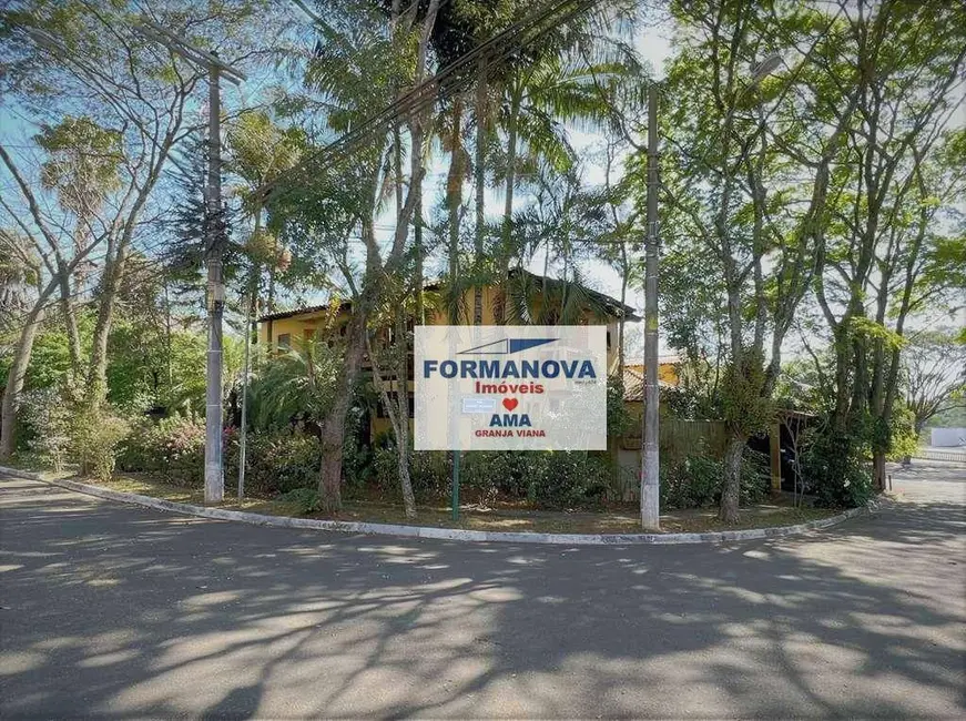Casa de Condomínio com 4 quartos à venda, 485m2 em São Paulo II, Cotia - SP - imagem 3 Foto 3 de Casa de Condomínio com 4 quartos à venda, 485m2 em São Paulo II, Cotia - SP