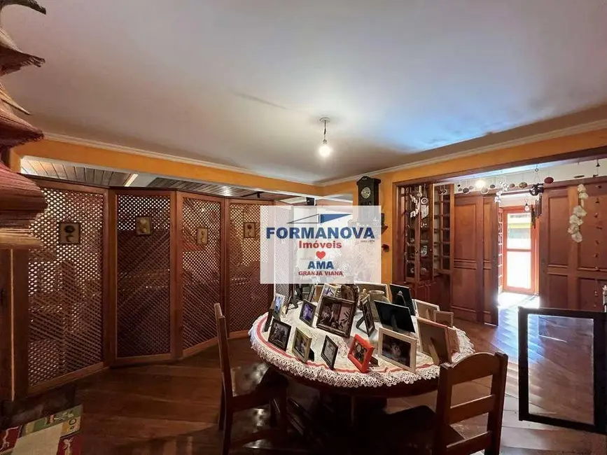 Casa de Condomínio com 4 quartos à venda, 485m2 em São Paulo II, Cotia - SP - imagem 6 Foto 6 de Casa de Condomínio com 4 quartos à venda, 485m2 em São Paulo II, Cotia - SP