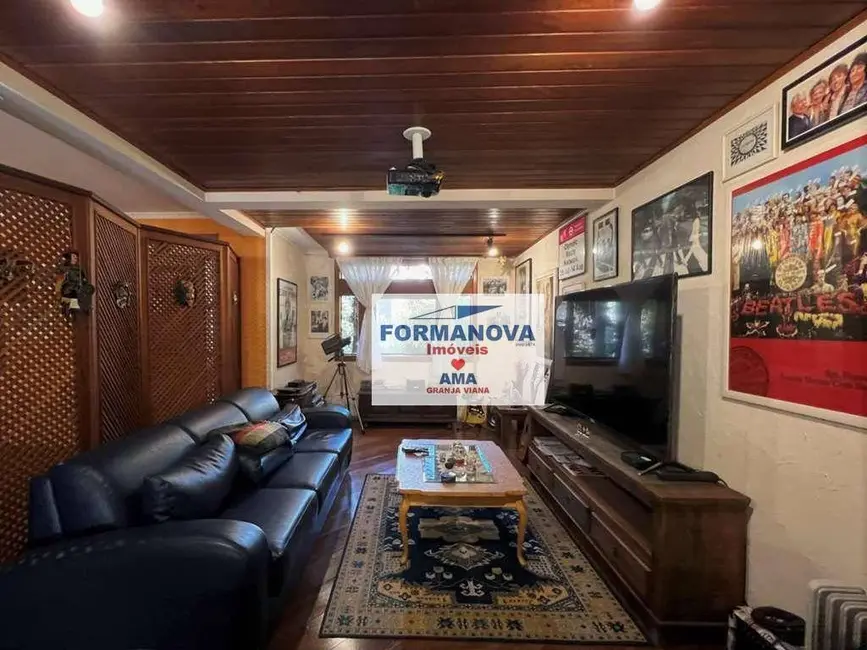 Casa de Condomínio com 4 quartos à venda, 485m2 em São Paulo II, Cotia - SP - imagem 8 Foto 8 de Casa de Condomínio com 4 quartos à venda, 485m2 em São Paulo II, Cotia - SP