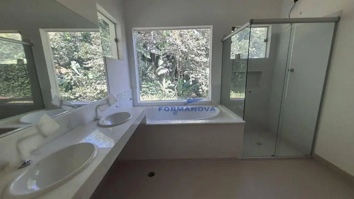 Foto 8 de Casa de Condomínio com 3 quartos à venda, 3741m2 em Paisagem Renoir, Cotia - SP