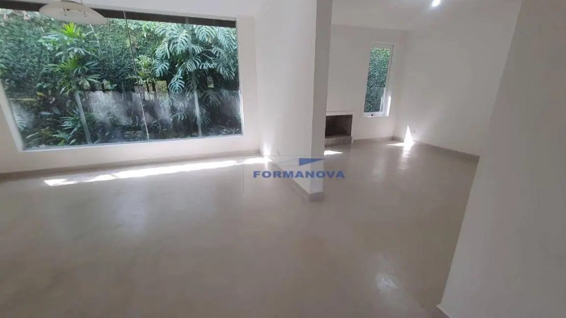 Foto 4 de Casa de Condomínio com 3 quartos à venda, 3741m2 em Paisagem Renoir, Cotia - SP