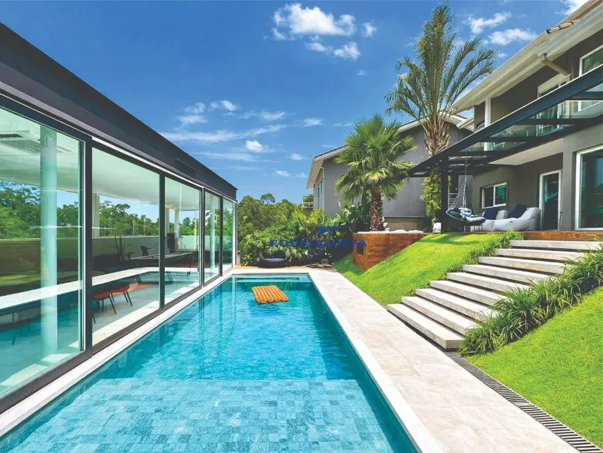 Foto 1 de Casa de Condomínio com 4 quartos à venda, 681m2 em Jardim Indaiá, Embu Das Artes - SP