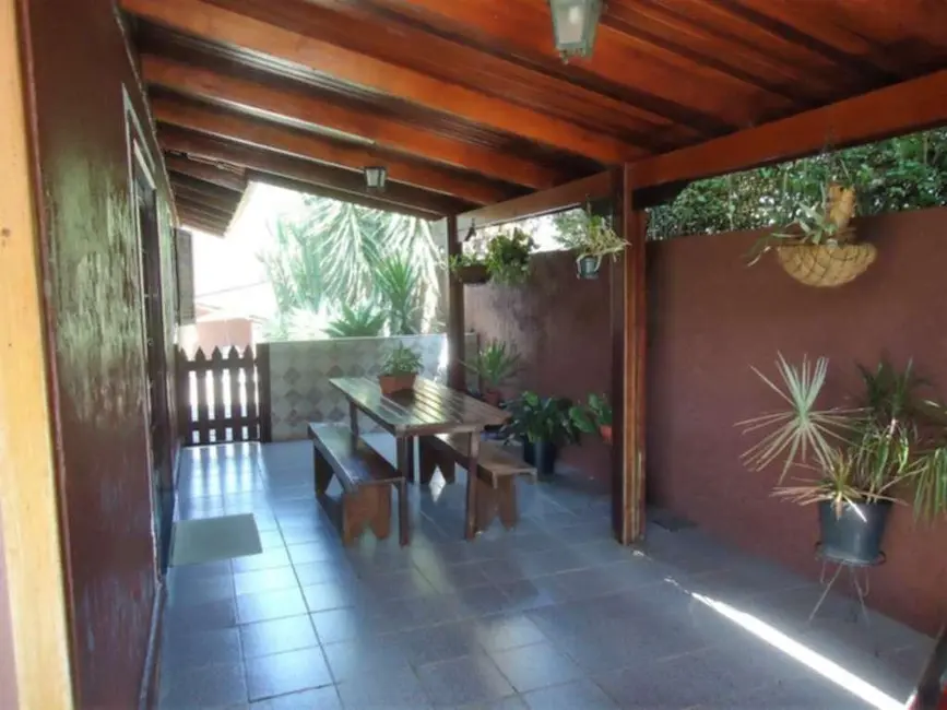 Foto 4 de Casa de Condomínio com 3 quartos à venda, 600m2 em Jardim do Golf I, Jandira - SP
