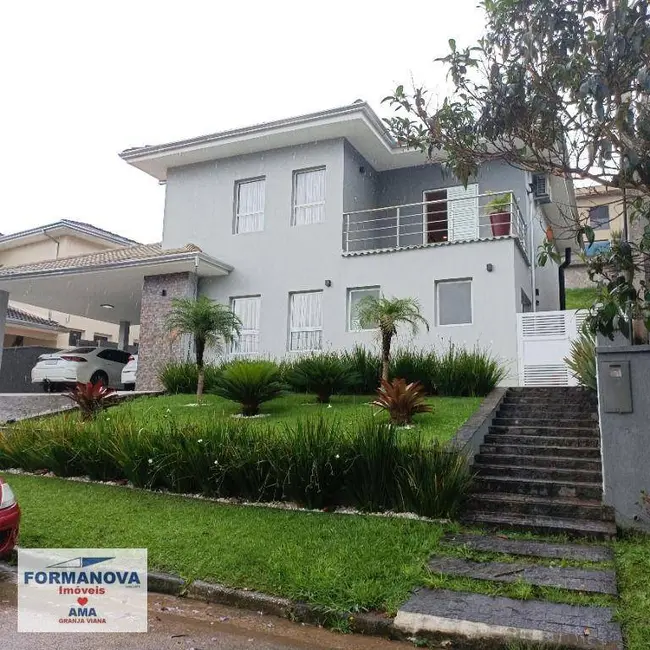 Foto 1 de Casa de Condomínio com 3 quartos à venda, 500m2 em Pitas, Cotia - SP