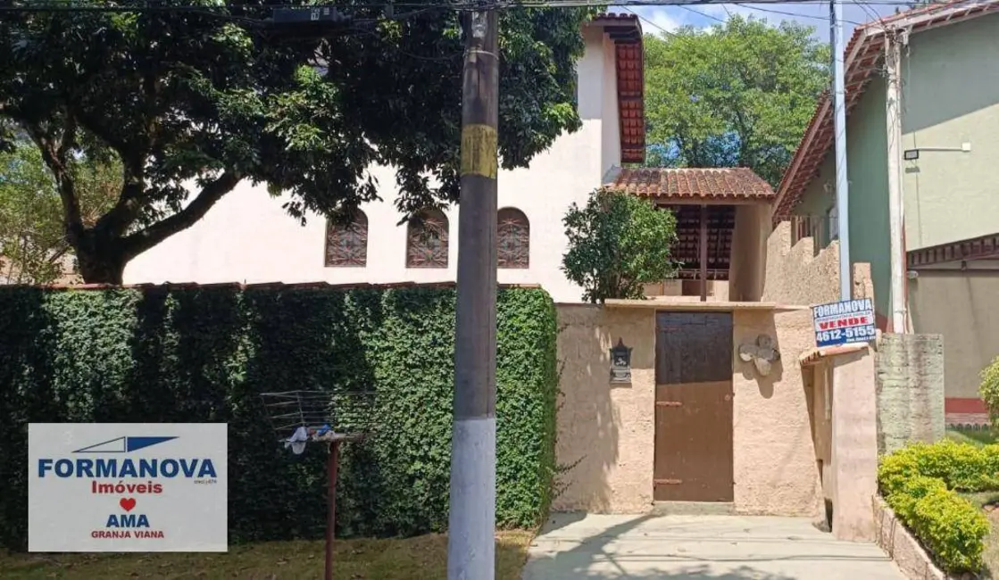 Foto 2 de Casa de Condomínio com 3 quartos à venda, 500m2 em Jardim Ipês, Cotia - SP