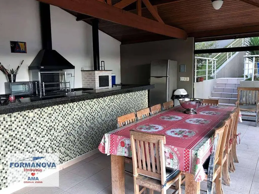 Casa com 5 quartos à venda, 1470m2 em Pousada dos Bandeirantes, Carapicuiba - SP - imagem 8 Foto 8 de Casa com 5 quartos à venda, 1470m2 em Pousada dos Bandeirantes, Carapicuiba - SP