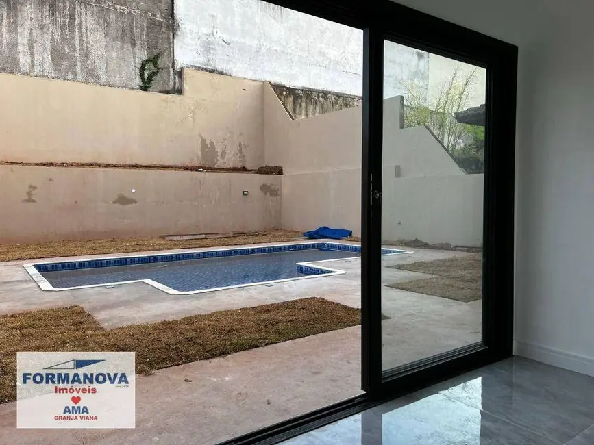 Foto 6 de Casa de Condomínio com 3 quartos à venda, 380m2 em Jardim Caiapiá, Cotia - SP