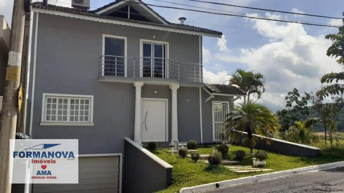 Foto 3 de Casa de Condomínio com 3 quartos à venda, 252m2 em Cotia - SP