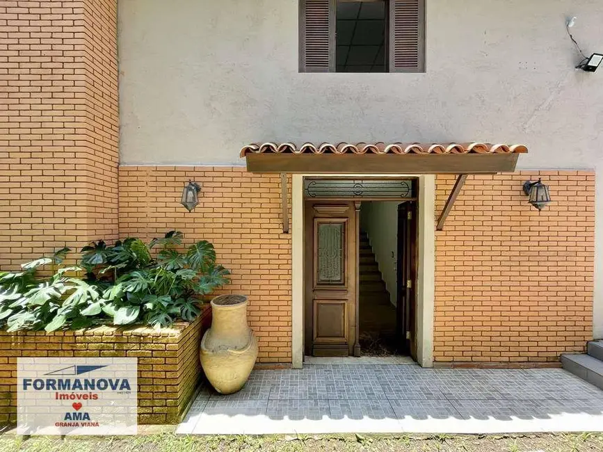 Casa de Condomínio com 7 quartos à venda, 1634m2 em Taboleiro Verde, Cotia - SP - imagem 8 Foto 8 de Casa de Condomínio com 7 quartos à venda, 1634m2 em Taboleiro Verde, Cotia - SP