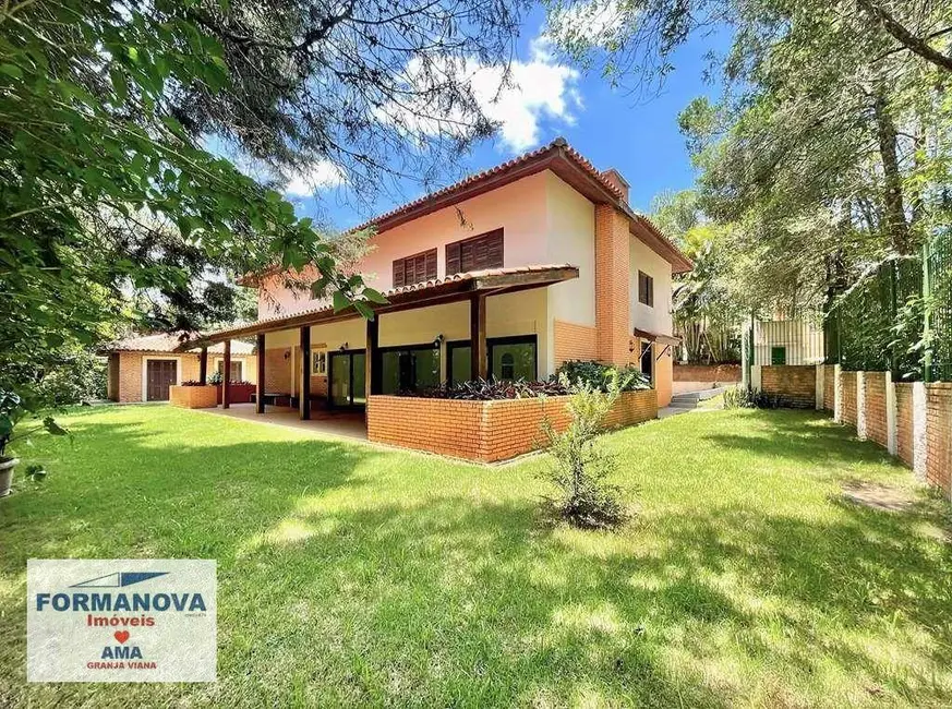 Casa de Condomínio com 7 quartos à venda, 1634m2 em Taboleiro Verde, Cotia - SP - imagem 1 Foto 1 de Casa de Condomínio com 7 quartos à venda, 1634m2 em Taboleiro Verde, Cotia - SP