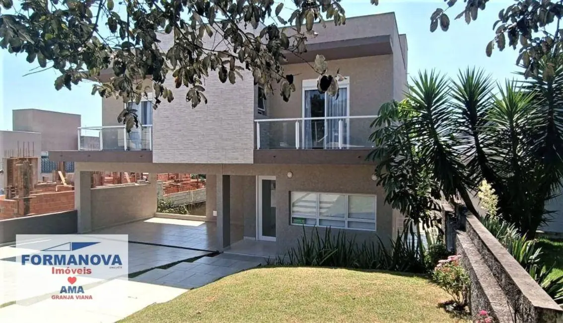 Foto 1 de Casa de Condomínio com 3 quartos à venda, 560m2 em Jardim do Golf I, Jandira - SP