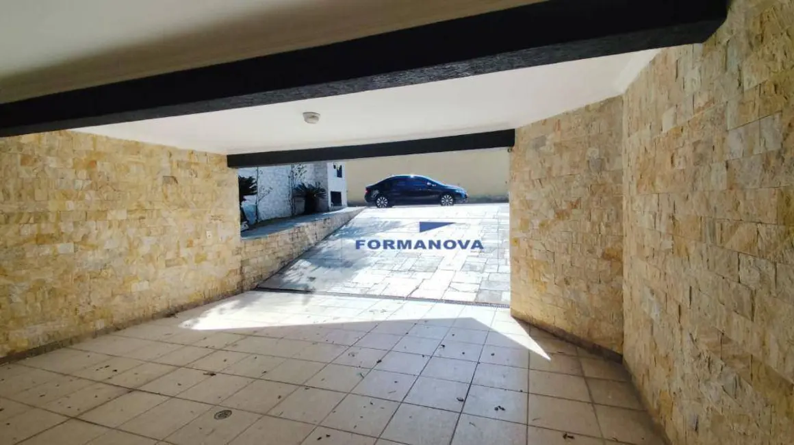 Foto 5 de Casa de Condomínio com 3 quartos para alugar, 560m2 em Jardim do Golf I, Jandira - SP