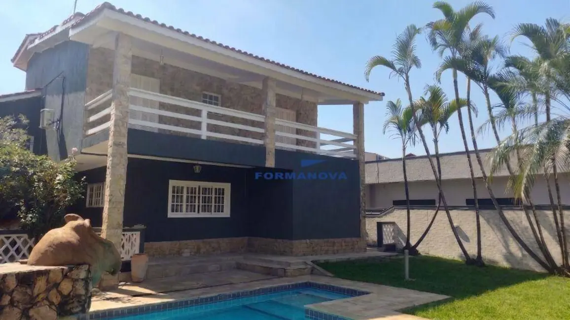 Foto 9 de Casa de Condomínio com 3 quartos para alugar, 560m2 em Jardim do Golf I, Jandira - SP
