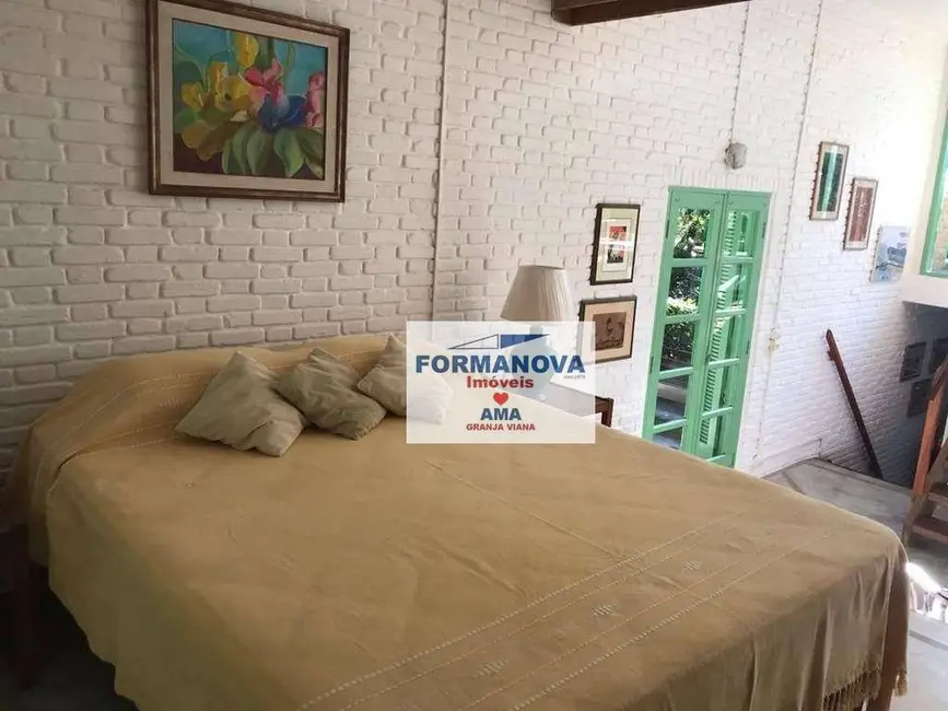 Foto 5 de Chácara com 3 quartos à venda e para alugar, 5250m2 em Taboleiro Verde, Cotia - SP