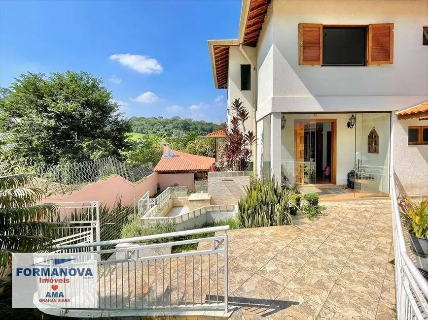 Foto 6 de Casa de Condomínio com 3 quartos à venda, 947m2 em Chácara das Paineiras, Carapicuiba - SP