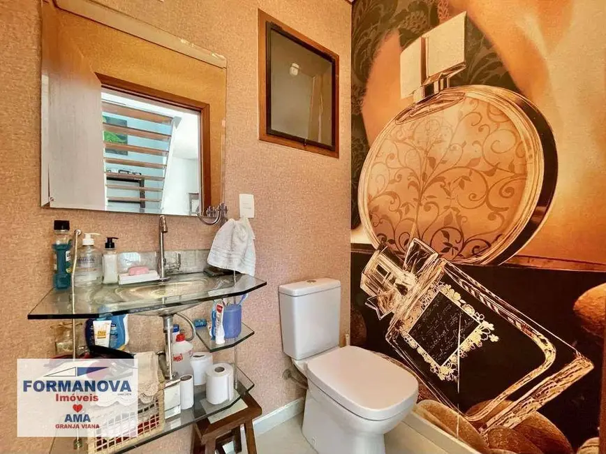 Foto 9 de Casa de Condomínio com 3 quartos à venda, 947m2 em Chácara das Paineiras, Carapicuiba - SP