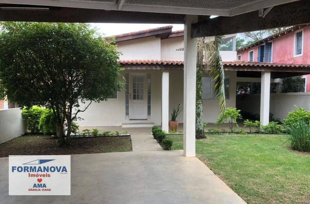 Foto 4 de Casa de Condomínio com 3 quartos à venda, 720m2 em Jardim Ipês, Cotia - SP