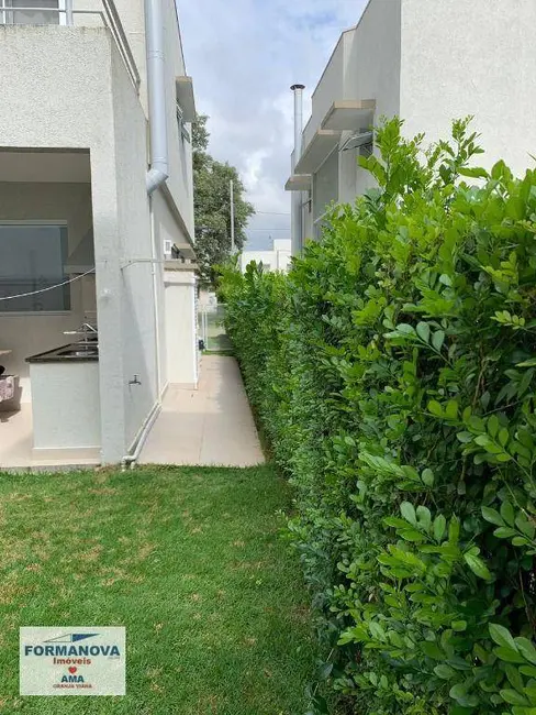 Foto 3 de Casa de Condomínio com 3 quartos à venda, 239m2 em Cotia - SP