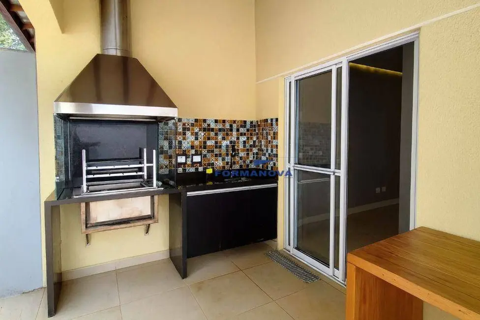 Foto 6 de Casa de Condomínio com 3 quartos à venda, 150m2 em Parque Rincão, Cotia - SP