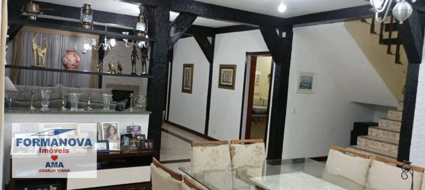 Casa de Condomínio com 5 quartos à venda, 1680m2 em Pousada dos Bandeirantes, Carapicuiba - SP - imagem 6 Foto 6 de Casa de Condomínio com 5 quartos à venda, 1680m2 em Pousada dos Bandeirantes, Carapicuiba - SP