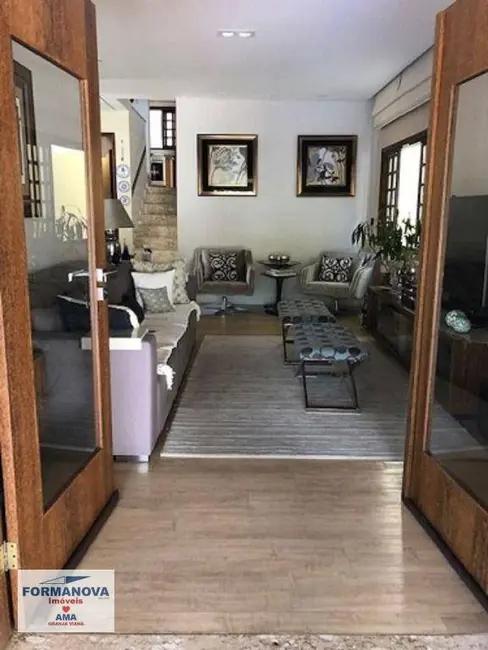 Casa de Condomínio com 3 quartos à venda, 400m2 em Jardim Ana Estela, Carapicuiba - SP - imagem 6 Foto 6 de Casa de Condomínio com 3 quartos à venda, 400m2 em Jardim Ana Estela, Carapicuiba - SP