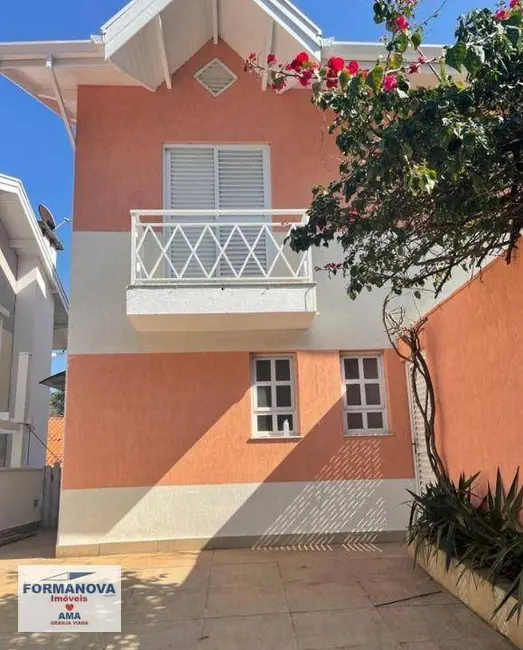 Foto 1 de Casa de Condomínio com 3 quartos para alugar, 153m2 em Granja Viana, Cotia - SP