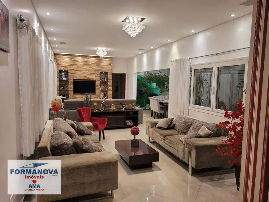 Casa de Condomínio com 4 quartos à venda, 500m2 em Pousada dos Bandeirantes, Carapicuiba - SP - imagem 9 Foto 9 de Casa de Condomínio com 4 quartos à venda, 500m2 em Pousada dos Bandeirantes, Carapicuiba - SP