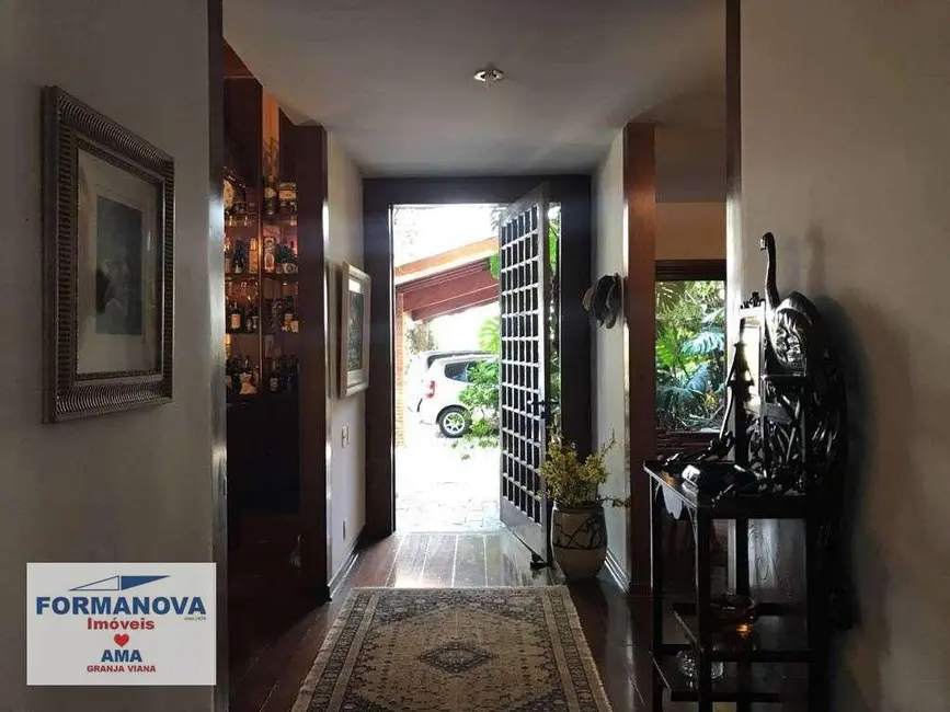 Casa de Condomínio com 4 quartos à venda, 7390m2 em Pousada dos Bandeirantes, Carapicuiba - SP - imagem 4 Foto 4 de Casa de Condomínio com 4 quartos à venda, 7390m2 em Pousada dos Bandeirantes, Carapicuiba - SP