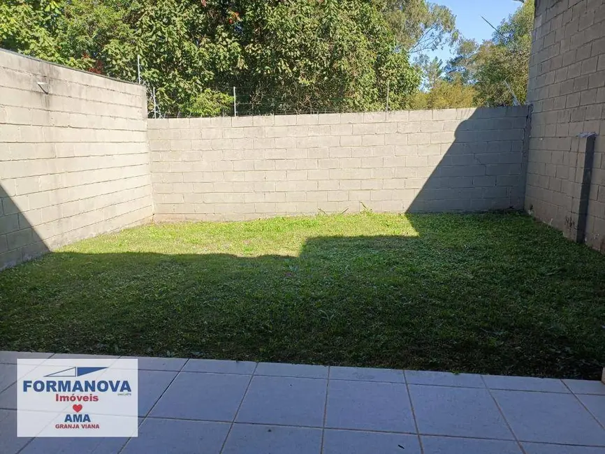 Casa de Condomínio com 3 quartos para alugar, 170m2 em Parque Rincão, Cotia - SP - imagem 5 Foto 5 de Casa de Condomínio com 3 quartos para alugar, 170m2 em Parque Rincão, Cotia - SP
