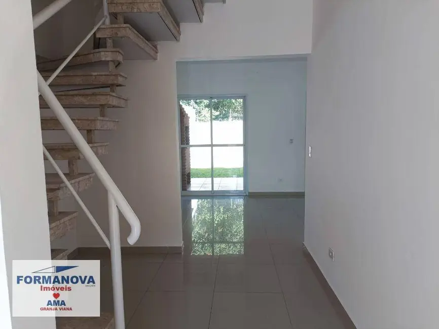 Casa de Condomínio com 3 quartos para alugar, 170m2 em Parque Rincão, Cotia - SP - imagem 8 Foto 8 de Casa de Condomínio com 3 quartos para alugar, 170m2 em Parque Rincão, Cotia - SP