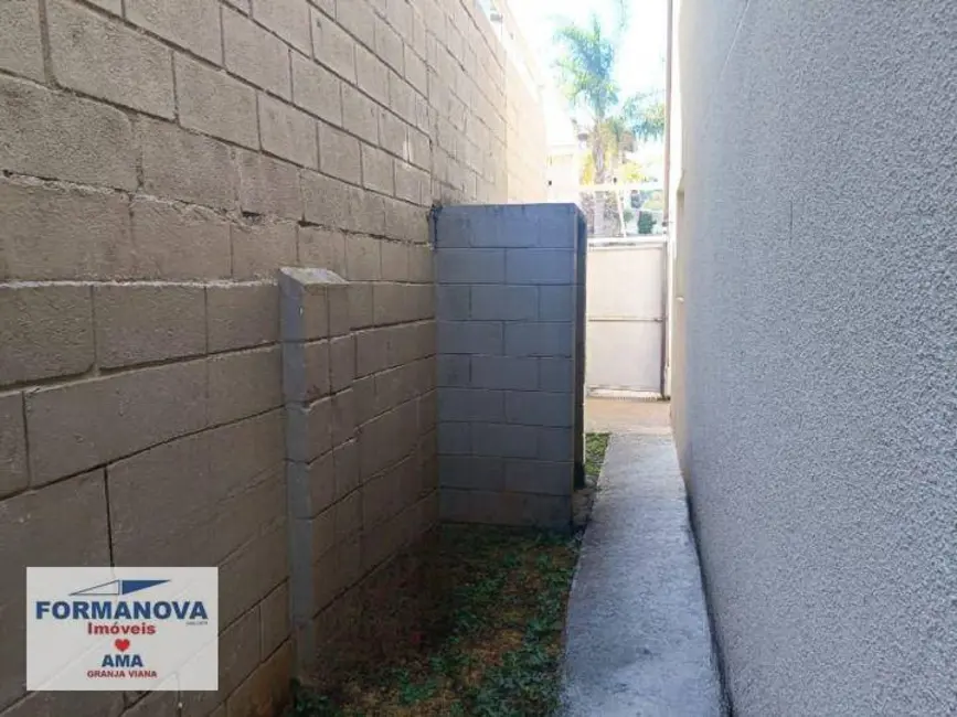 Casa de Condomínio com 3 quartos para alugar, 170m2 em Parque Rincão, Cotia - SP - imagem 6 Foto 6 de Casa de Condomínio com 3 quartos para alugar, 170m2 em Parque Rincão, Cotia - SP