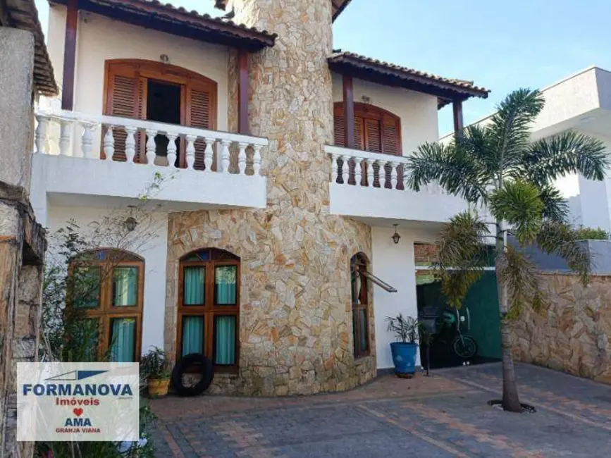 Foto 2 de Casa de Condomínio com 4 quartos à venda, 300m2 em Parque Nova Jandira, Jandira - SP
