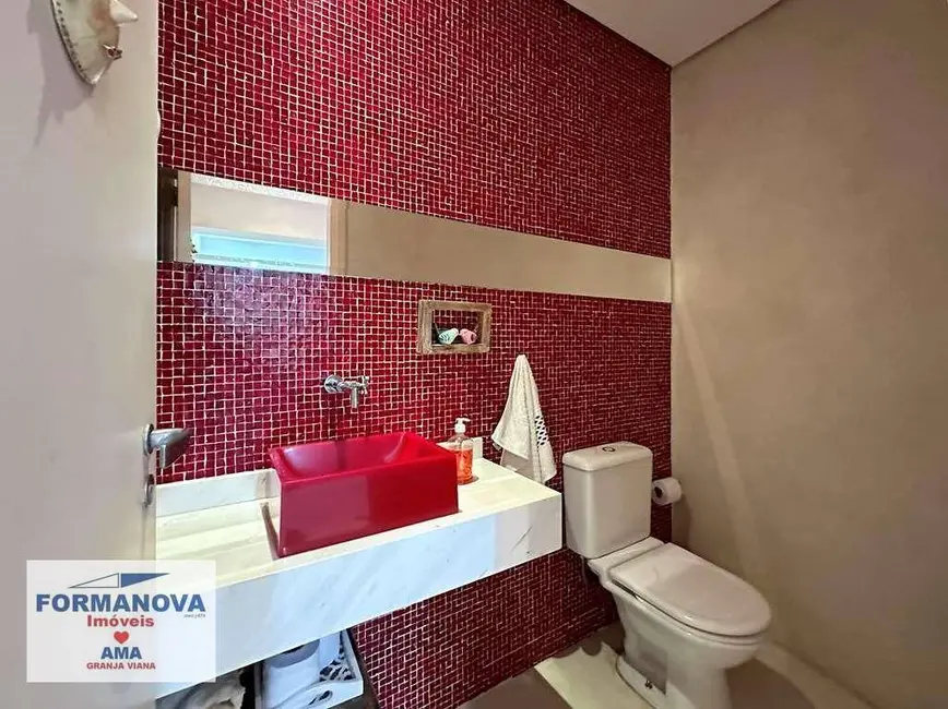 Casa de Condomínio com 3 quartos à venda, 1041m2 em Jardim Passárgada I, Cotia - SP - imagem 9 Foto 9 de Casa de Condomínio com 3 quartos à venda, 1041m2 em Jardim Passárgada I, Cotia - SP