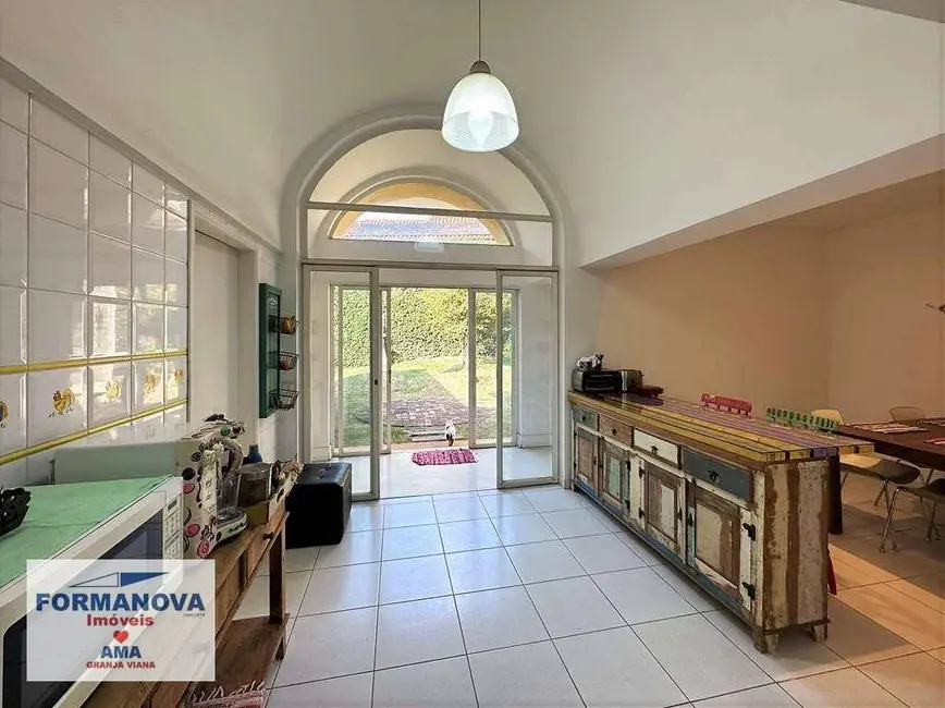 Casa de Condomínio com 3 quartos à venda, 1041m2 em Jardim Passárgada I, Cotia - SP - imagem 6 Foto 6 de Casa de Condomínio com 3 quartos à venda, 1041m2 em Jardim Passárgada I, Cotia - SP