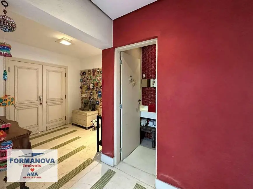 Casa de Condomínio com 3 quartos à venda, 1041m2 em Jardim Passárgada I, Cotia - SP - imagem 8 Foto 8 de Casa de Condomínio com 3 quartos à venda, 1041m2 em Jardim Passárgada I, Cotia - SP