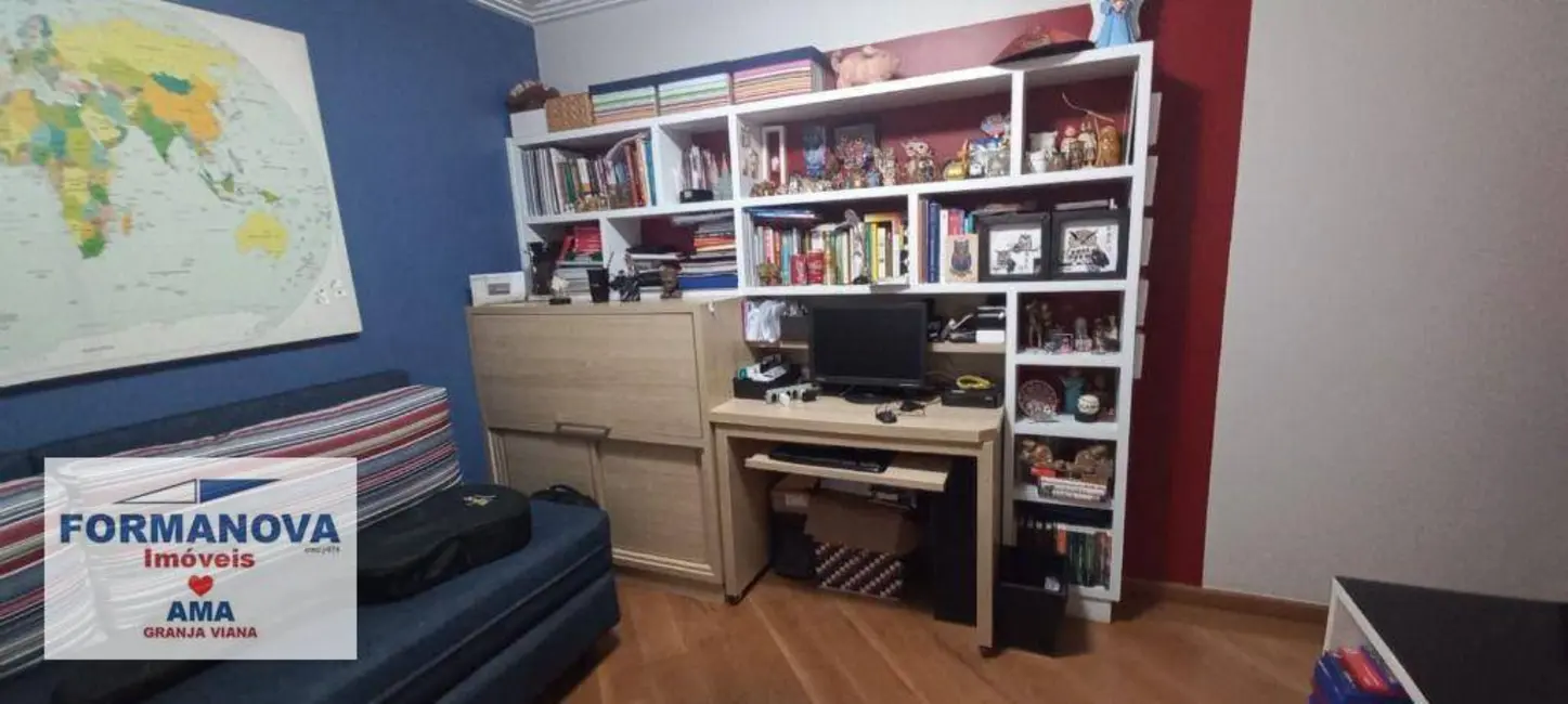 Casa de Condomínio com 3 quartos à venda, 410m2 em Chácara Canta Galo, Cotia - SP - imagem 5 Foto 5 de Casa de Condomínio com 3 quartos à venda, 410m2 em Chácara Canta Galo, Cotia - SP